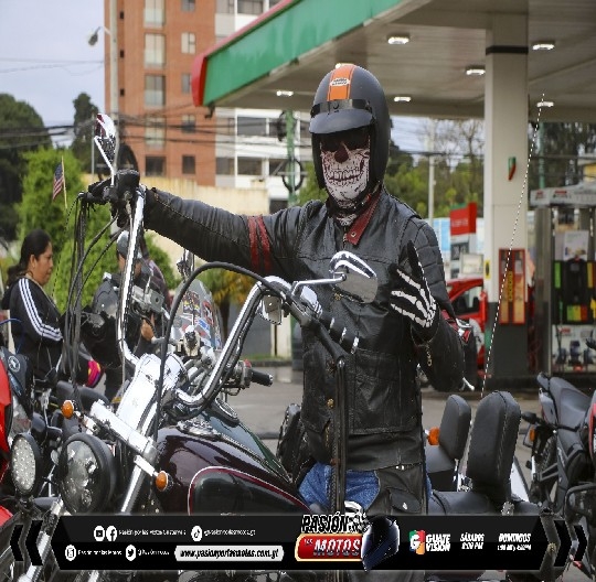 CELEBRACI&Oacute;N CUARTO ANIVERSARIO CAFE AND RIDE