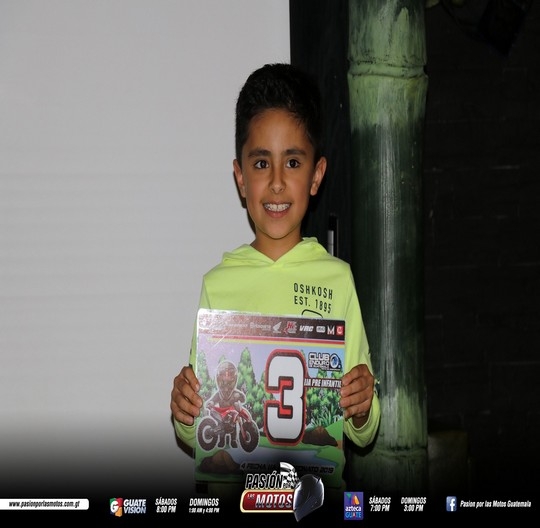 PEQUE&Ntilde;OS ENDURISTAS SON GALARDONADOS