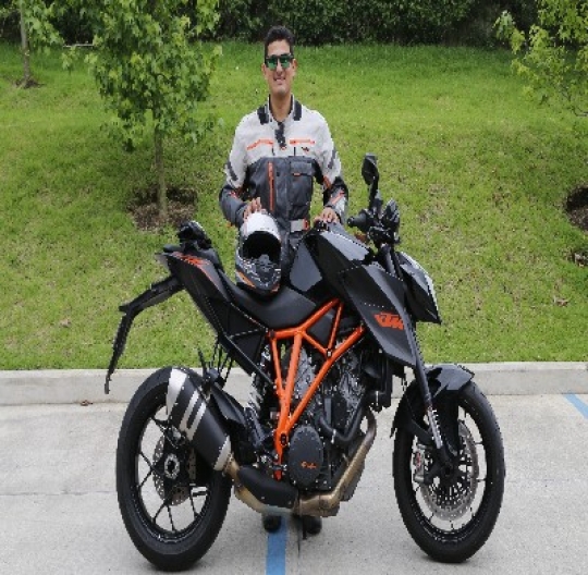 PRUEBA DE MANEJO  KTM SUPER DUKE 1290