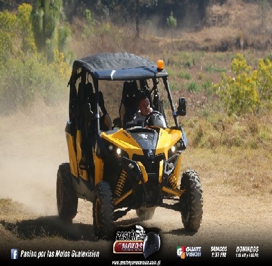 TRAVES&Iacute;A EXTREMA EL PASO DE LOS R&Iacute;OS DE TECPAN